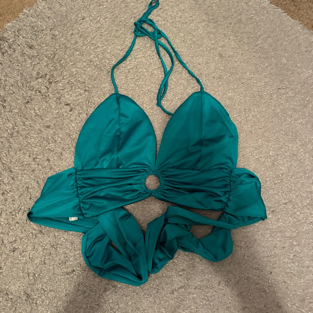 Fashion Nova Teal Crop Top